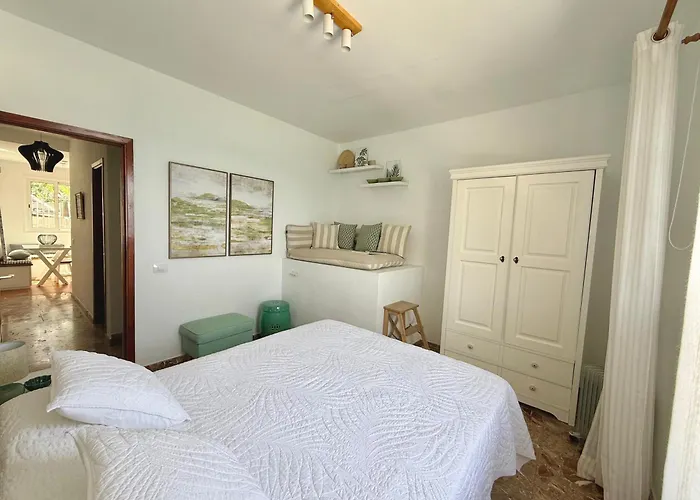 Дом отдыха Casa Ale, Stunning Sea Views Лас-Агуас