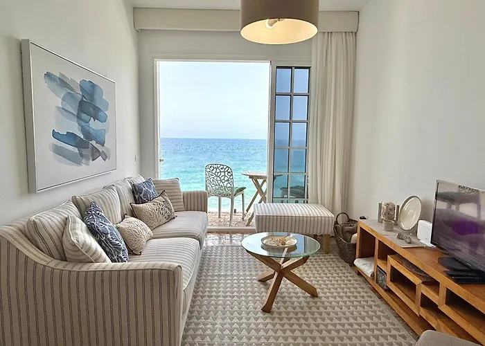 Casa Ale, Stunning Sea Views Semesterbostad