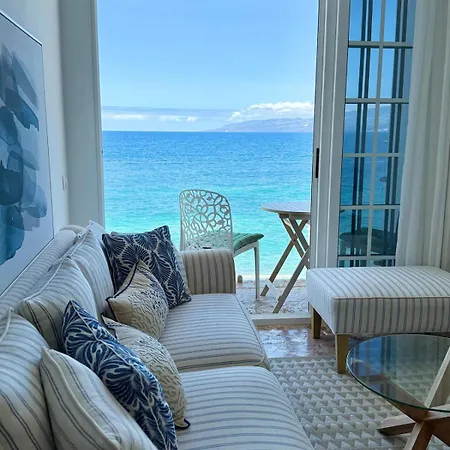 Casa Ale, Stunning Sea Views *