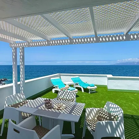 Casa Ale, Stunning Sea Views *