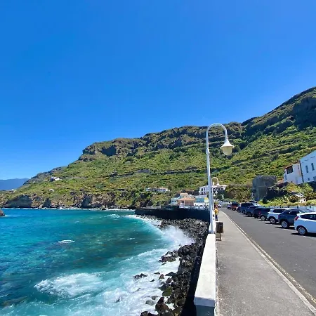 Casa Ale, Stunning Sea Views Ferienhaus *